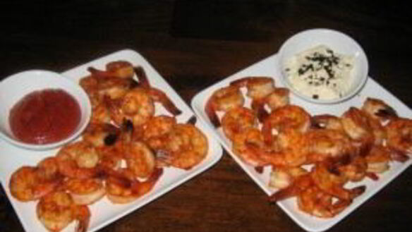 ШАГ 8. креветки с соусом