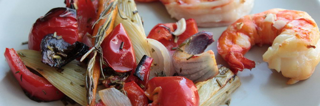 Креветки с запеченными овощами