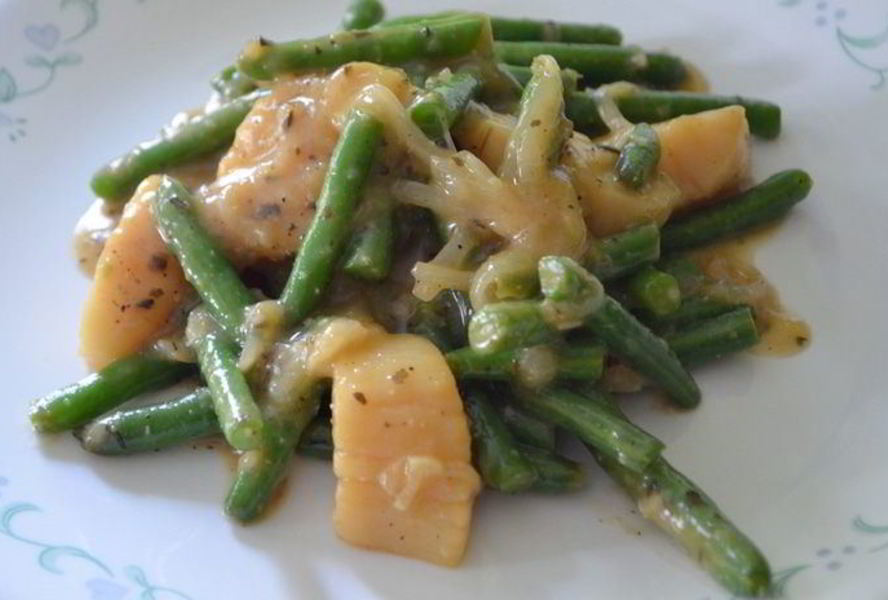 Морские гребешки с зеленой фасолью