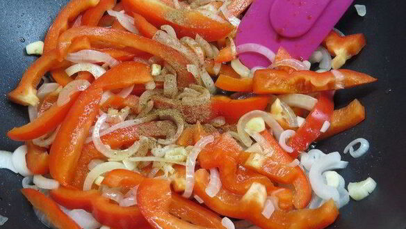 ШАГ 8. пряные кальмары