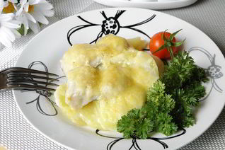 Рыба под соусом Бешамель в духовке