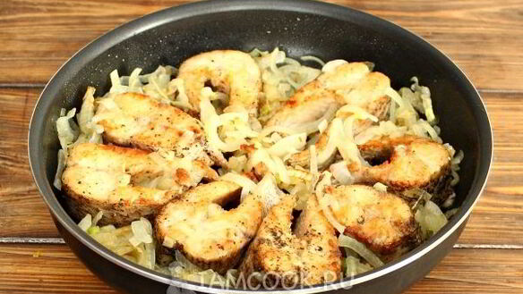 ШАГ 7. щука тушеная в сметане