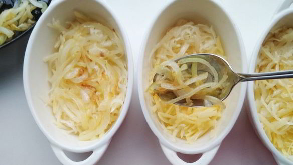 ШАГ 5. скумбрия, запеченная с вишней