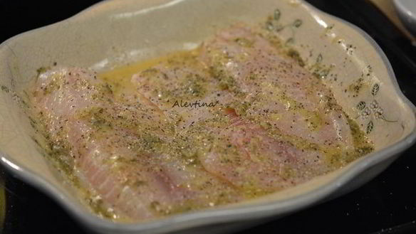 ШАГ 2. тилапия в цитрусовом масле