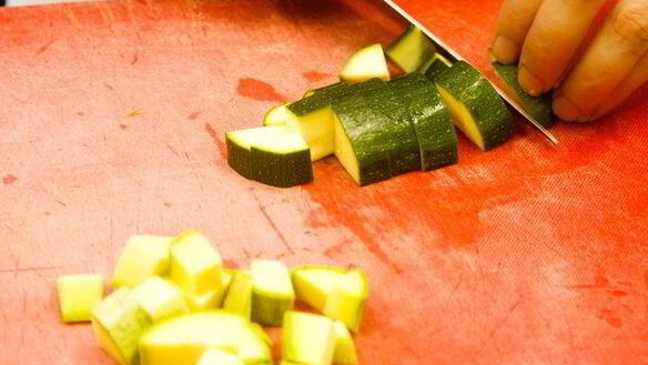 ШАГ 4. треска с пюре из кабачков