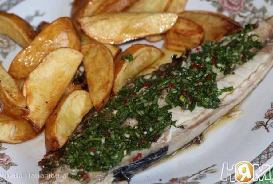Запеченая скумбрия в соусе чимичурри