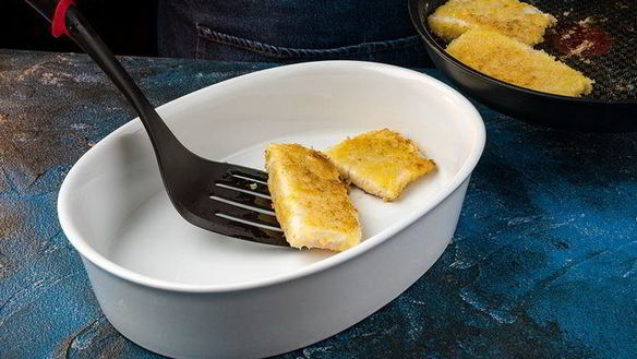 ШАГ 4. запеченный палтус с шампиньонами и горошком