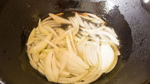 ШАГ 6. жареная скумбрия с летними овощами