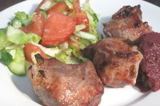Ароматный шашлык на гранатовом соке