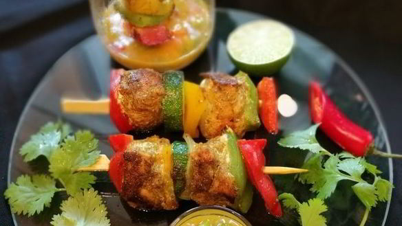 ШАГ 8. куриный шашлычок по-карибски с манговой сальсой