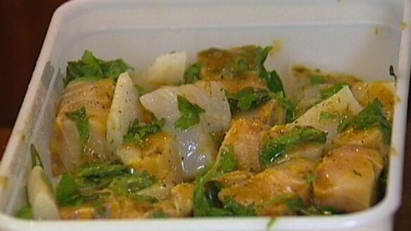 ШАГ 5. шашлычки из белой рыбы