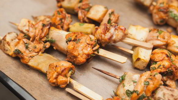 ШАГ 11. шашлычки из курицы с баклажанами