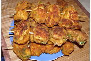 Шашлычки из курицы в панировке