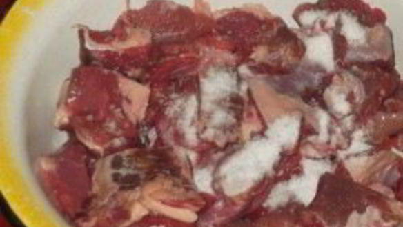 ШАГ 5. шашлык из говядины на кефире