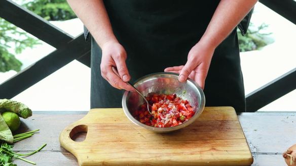 ШАГ 4. шашлык из говядины с острой сальсой