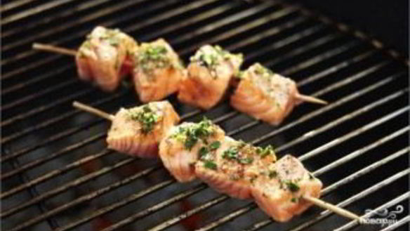 ШАГ 5. шашлык из красной рыбы