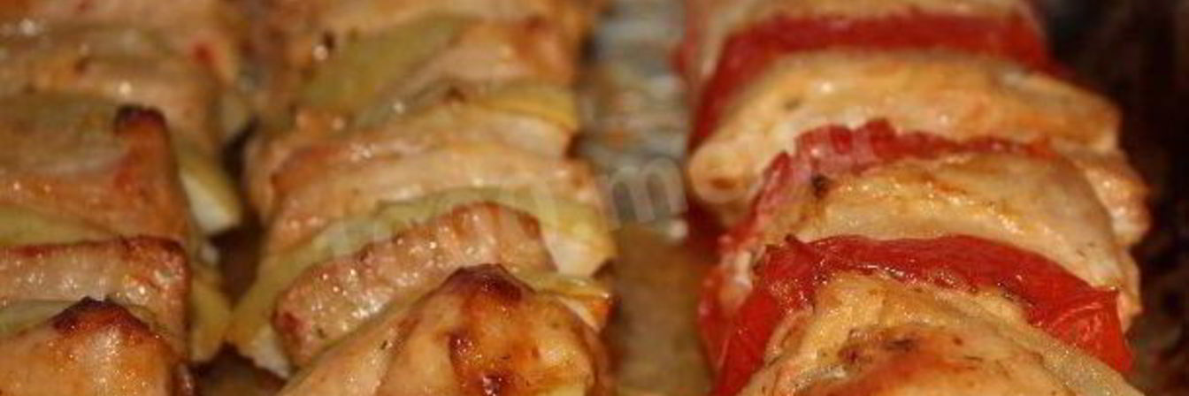 Шашлык из мяса свинины на шпажках в духовке