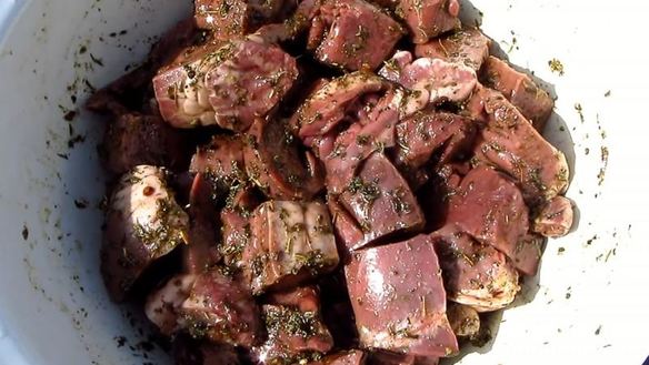 ШАГ 6. шашлык из свиного сердца