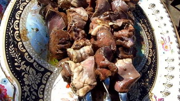 ШАГ 8. шашлык из свиного сердца