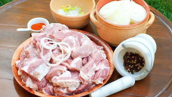 ШАГ 2. шашлык из свиной шеи