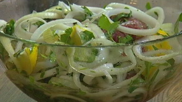 ШАГ 5. шашлык, замаринованный с зеленью