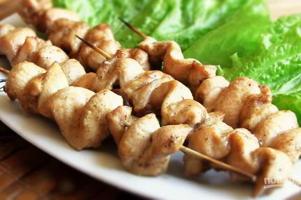 Сочный куриный шашлык в духовке