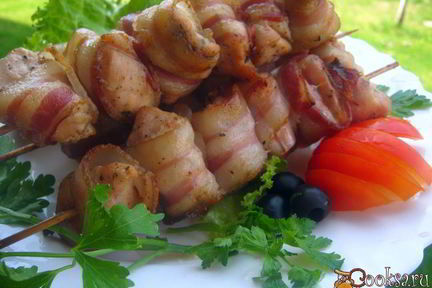 Сувлаки-шашлычки по-гречески