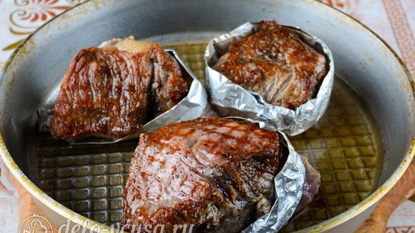 ШАГ 5. стейк из говядины на сковороде