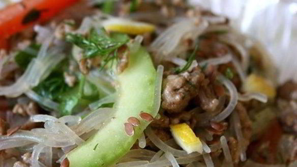 ШАГ 4. стеклянная лапша с фаршем и овощами