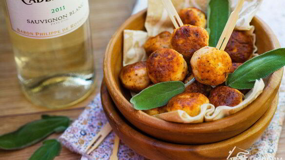 ШАГ 7. куриные тефтели с шалфеем