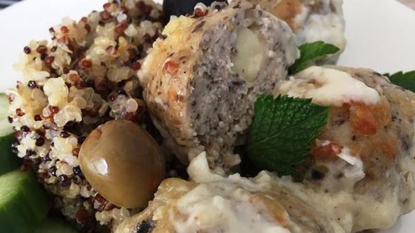 ШАГ 12. куриные тефтели с сюрпризом в сливочном соусе