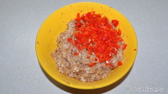 ШАГ 2. куриные тефтели со сладким перцем