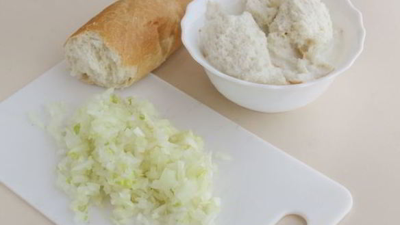 ШАГ 3. куриные тефтели в сливочном соусе в духовке