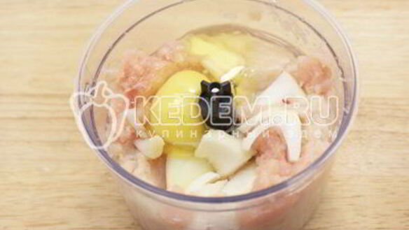 ШАГ 2. куриные тефтели