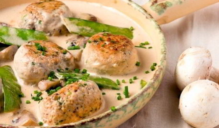 Рецепт мясные тефтели в грибном соусе