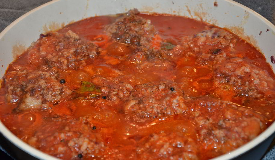 Рецепт мясные тефтели в томатном соусе