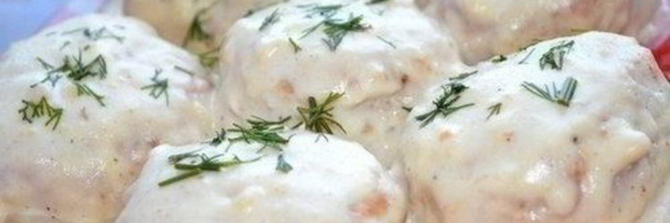 Нежные мясные тефтели в белом соусе