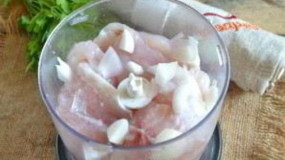 ШАГ 2. рыбные тефтели в мультиварке