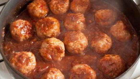 ШАГ 7. спагетти с тефтелями в томатном соусе