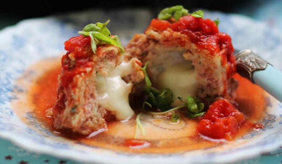 Рецепт тефтели из индейки с моцареллой под соусом маринара
