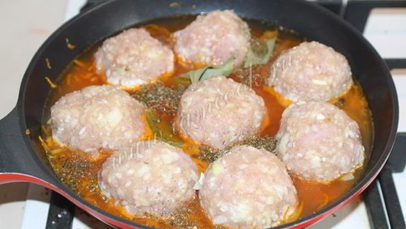 ШАГ 8. тефтели из индейки с рисом