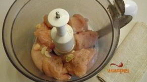 ШАГ 2. тефтели под сметанным соусом