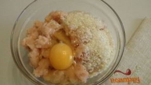 ШАГ 3. тефтели под сметанным соусом