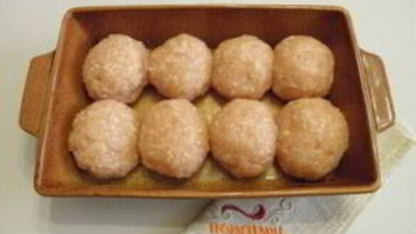 ШАГ 4. тефтели под сметанным соусом