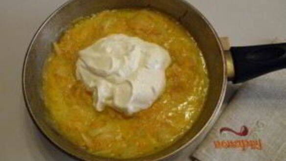 ШАГ 6. тефтели под сметанным соусом