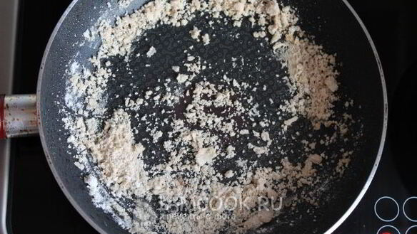 ШАГ 9. тефтели с гречкой и фаршем