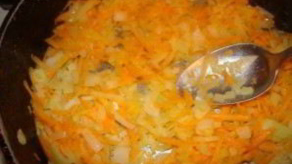 ШАГ 3. тефтели с гречкой в мультиварке