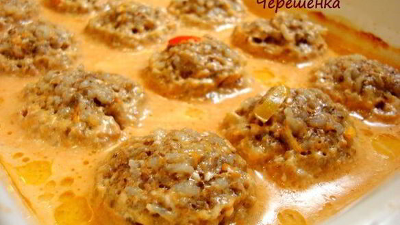 ШАГ 10. тефтели с грибами, запеченные в духовке в томатно-сметанном соусе