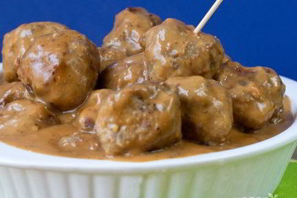 Тефтели с подливкой в духовке