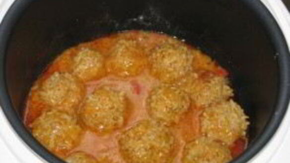 ШАГ 6. тефтели с подливкой в мультиварке
